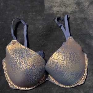 VICTORIA SECRET NWOT blue metallic bra